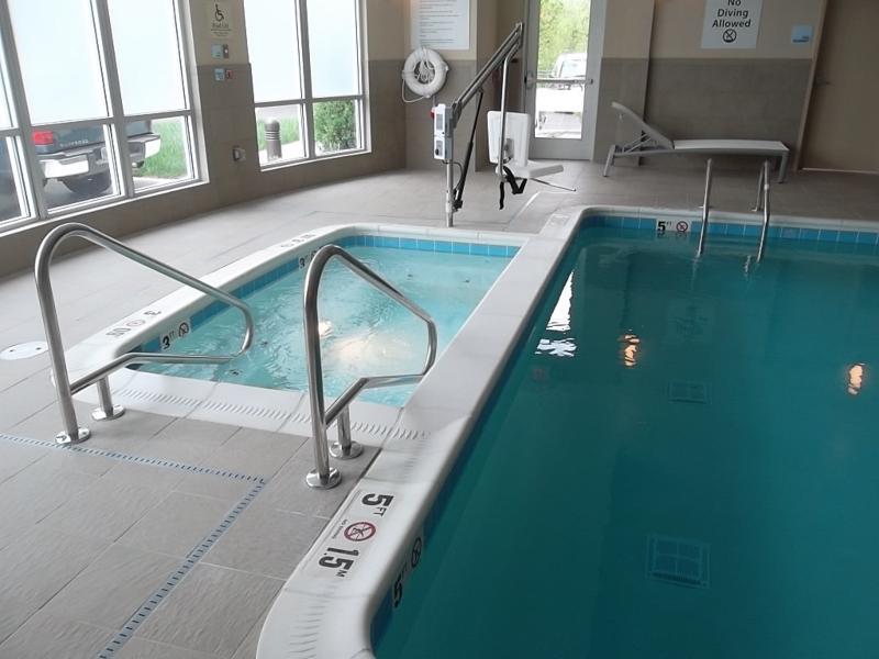 Holiday Inn Express & Suites Columbus - Easton Area By Ihg Gahanna Dış mekan fotoğraf